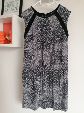 Robe sans manches Mango taille M