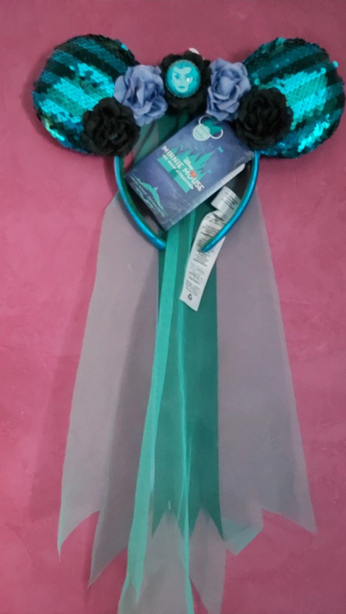 Ears haunted mansion