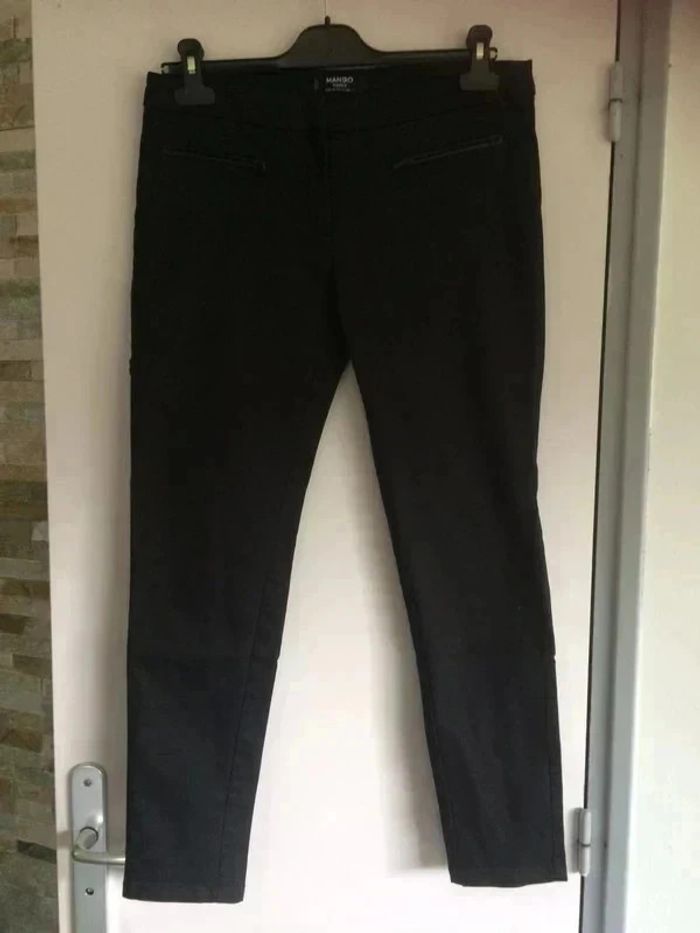 Pantalon Mango 40