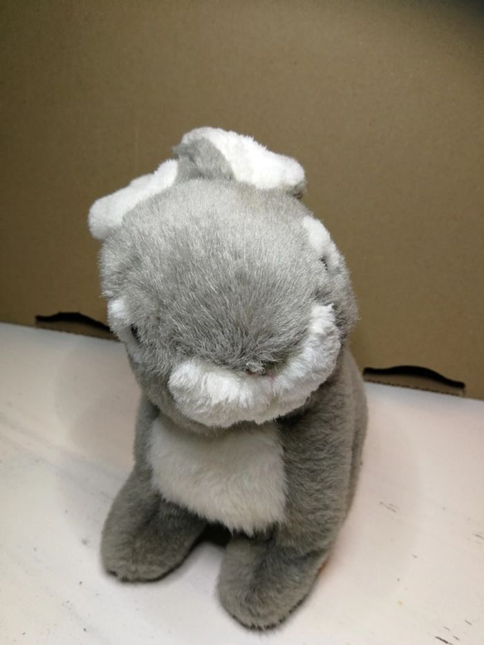 Peluche doudou lapin gris et blanc - photo numéro 4