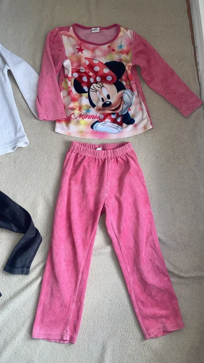 Lot de pyjama 4/5ans - photo numéro 3
