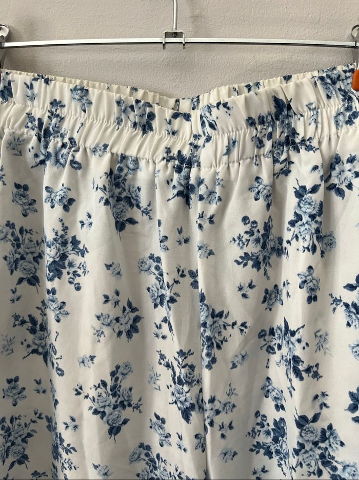Pantalon léger à jambes larges et ample blanc e fleurs bleu - photo numéro 6