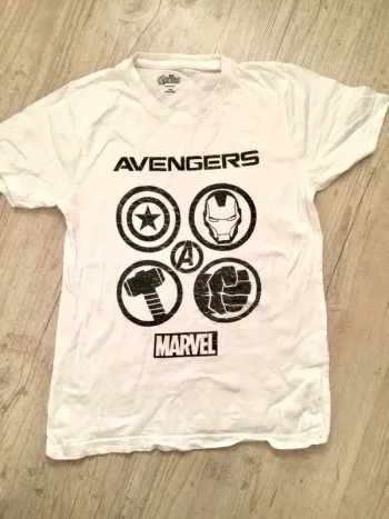 T shirt Marvel Avengers