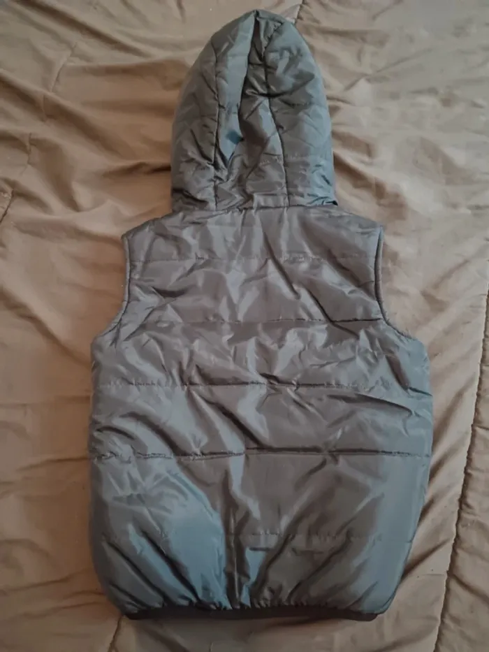 Veste sans manche - photo numéro 2