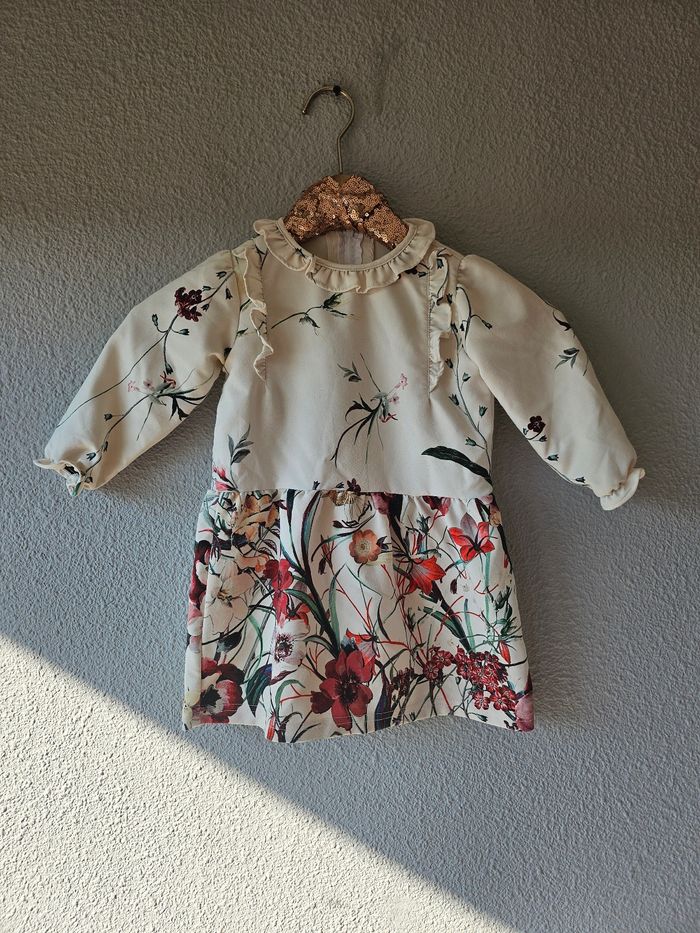 Robe fleurie pour fille