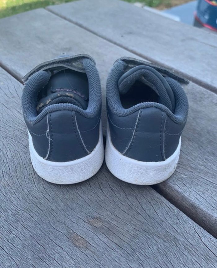 Basket Adidas t23 - photo numéro 3