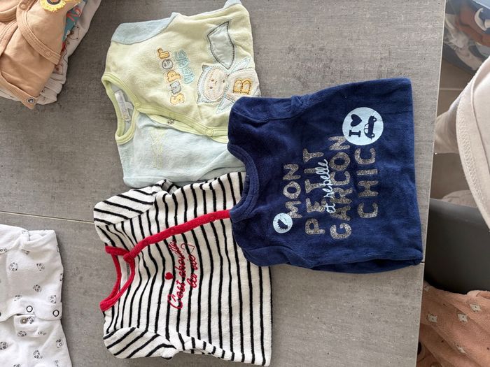 Pyjamas 1 mois