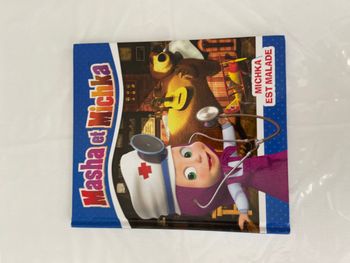 Masha et Michka Michka est malade