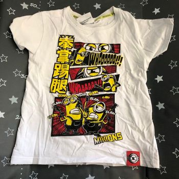 Tee shirt les minions 6 ans