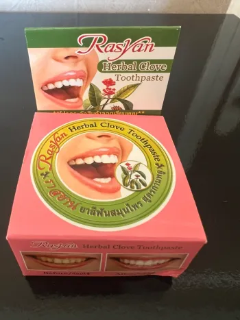 Pâte blanchissante