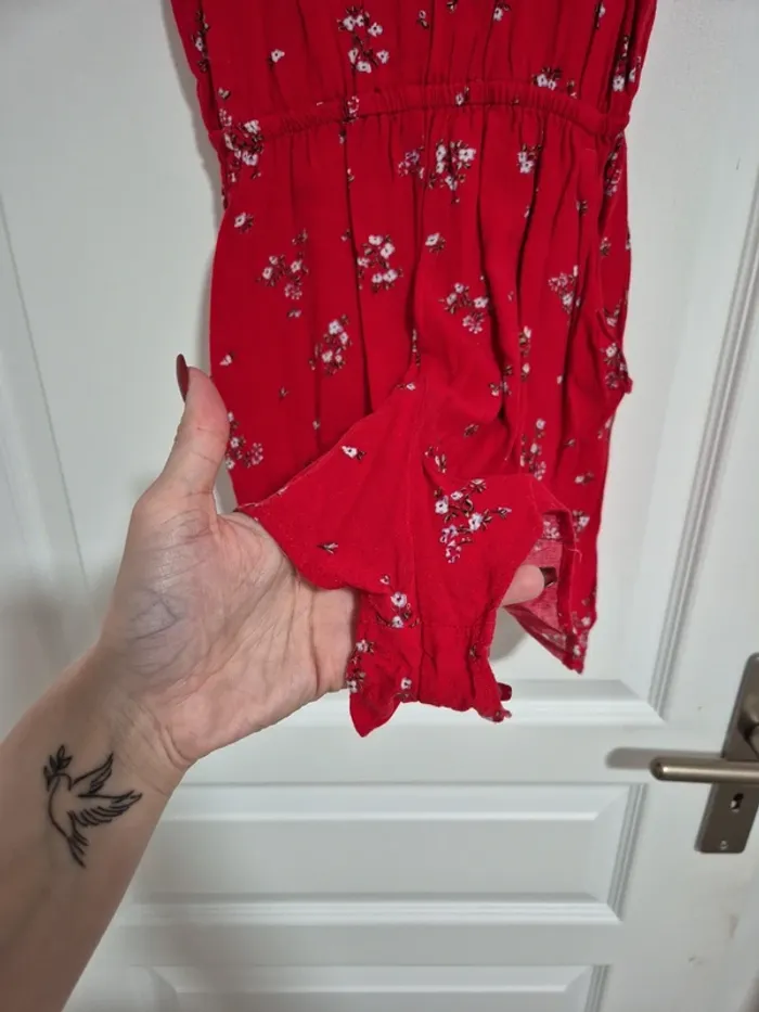 combishort a bretelles rouge a fleurs h&m - photo numéro 2