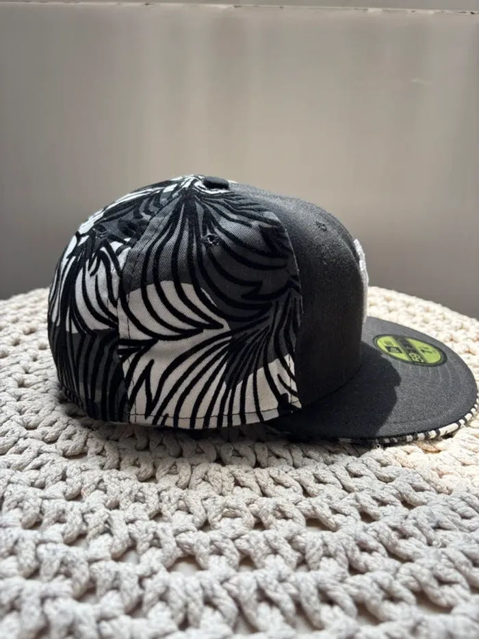 New Era 59Fifty Casquette Yankees édition vintage – motif tribal-zebre noir & blanc 57 - photo numéro 5