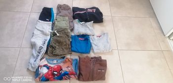 Lots de vêtements 4ans