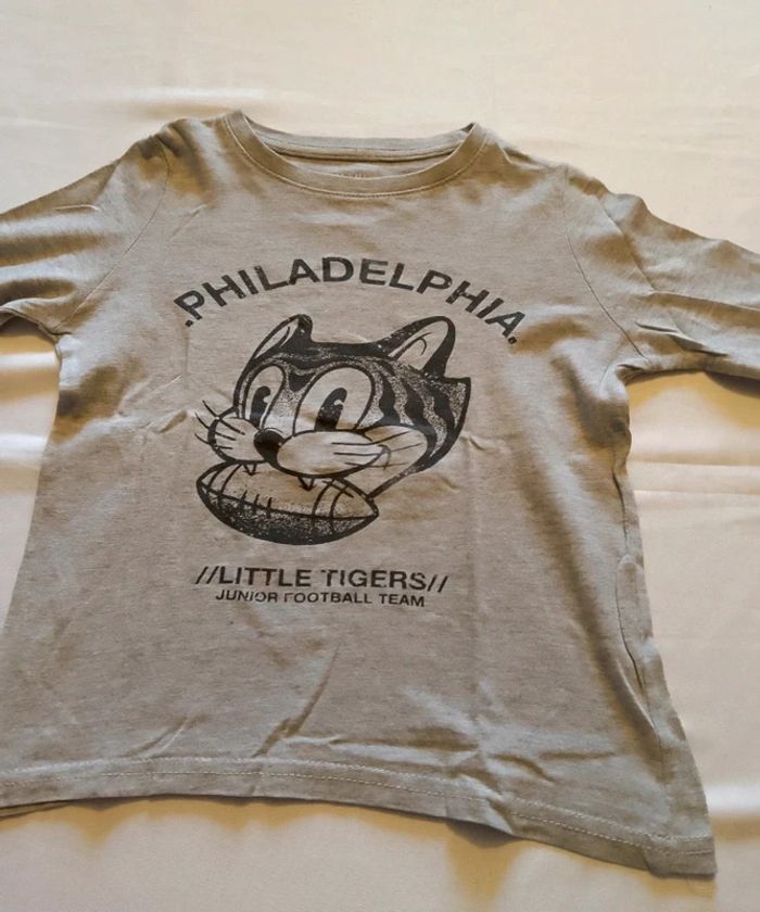 Tee-shirt gris Philadelphia. - photo numéro 2