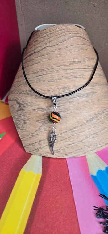 Collier perle multicolore fimo neuf