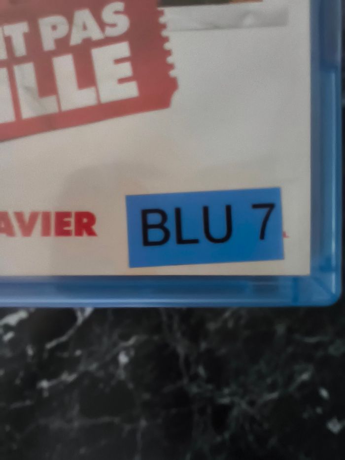 On ne Choisit pas sa Famille (Jaquette abîmé) en Blu-ray - photo numéro 5