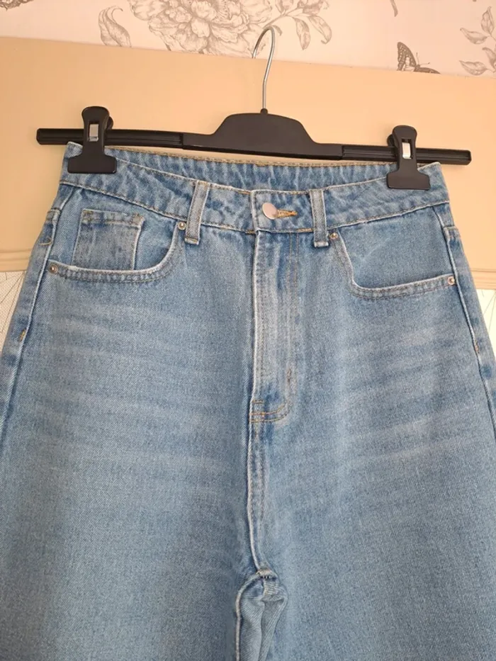 Jean femme jambes larges SHein S tbe ourlets défaits rarement porté - photo numéro 3