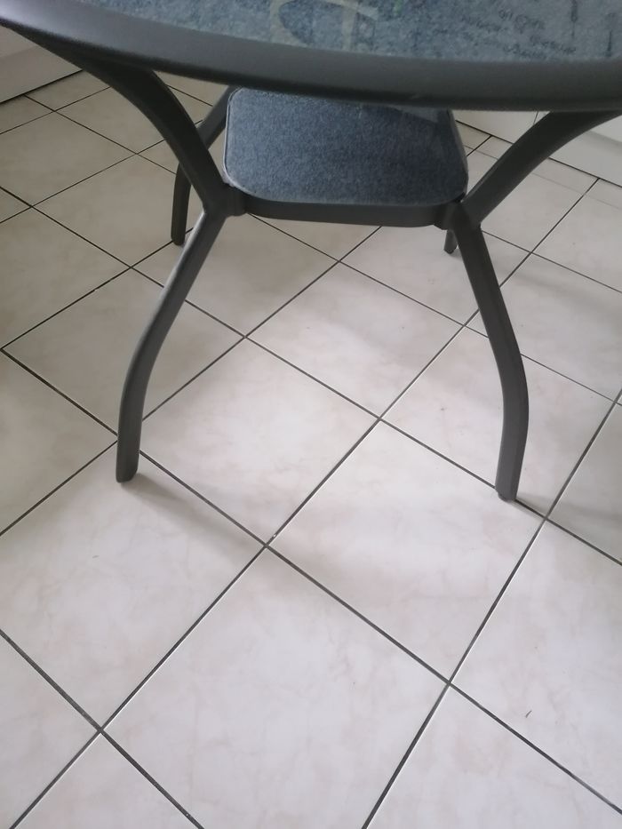 Table - photo numéro 2