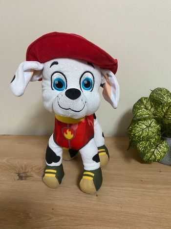 Doudou peluche chien Marcus pat patrouille paw patrols