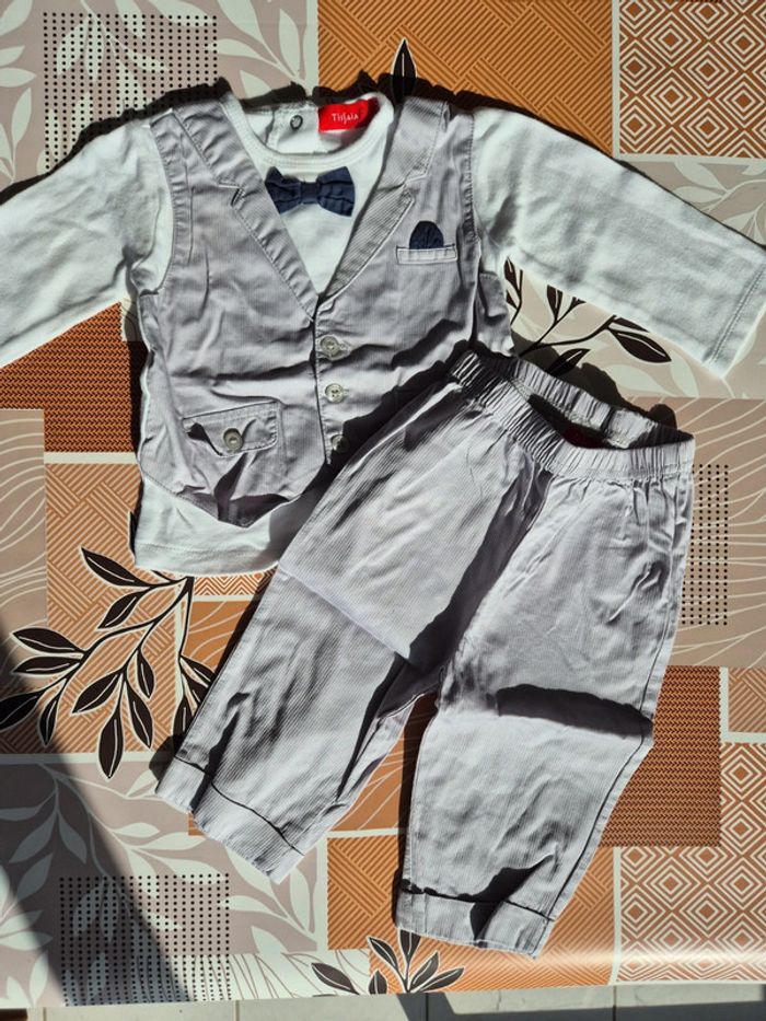 Costume bébé