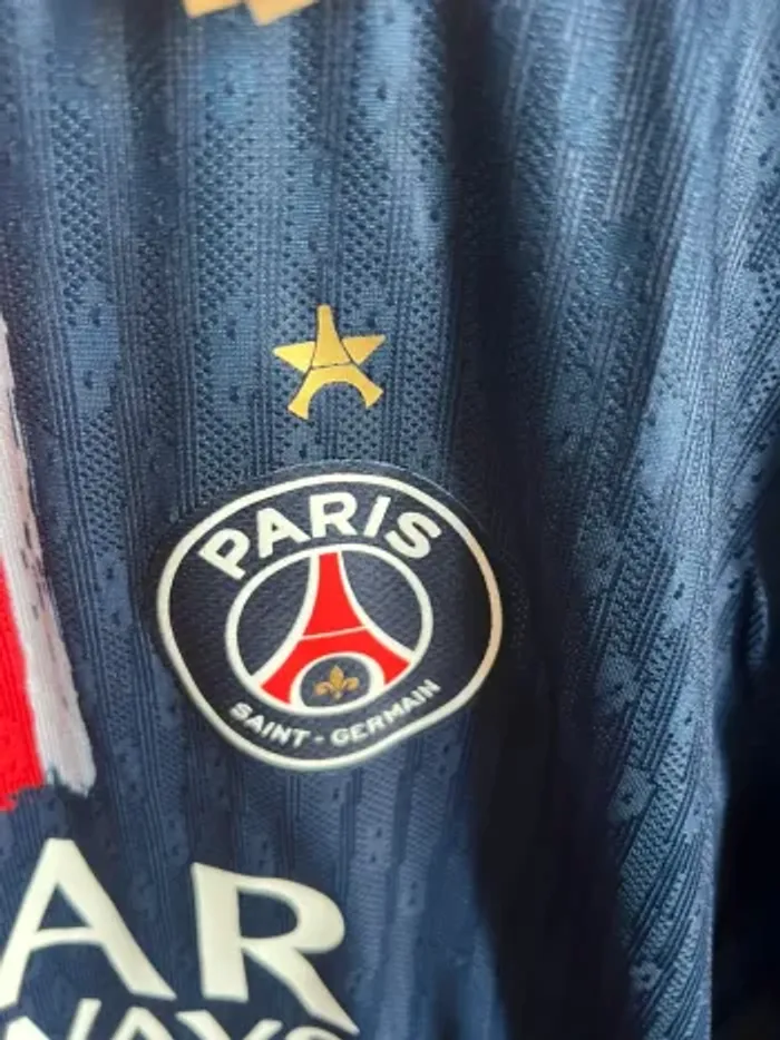 Maillot foot PSG Étoile Nike officiel collector rare - photo numéro 2