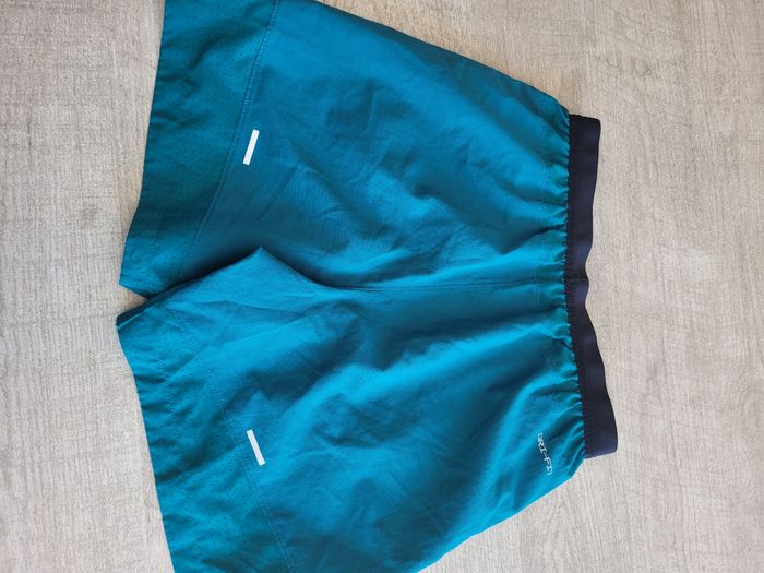 Short nike xl enfant - photo numéro 4