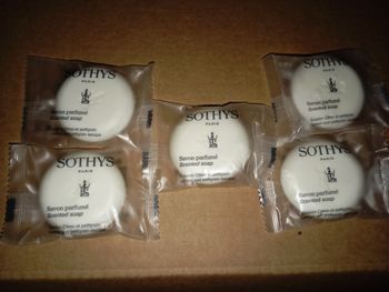 5 Savonnettes marque Sothys