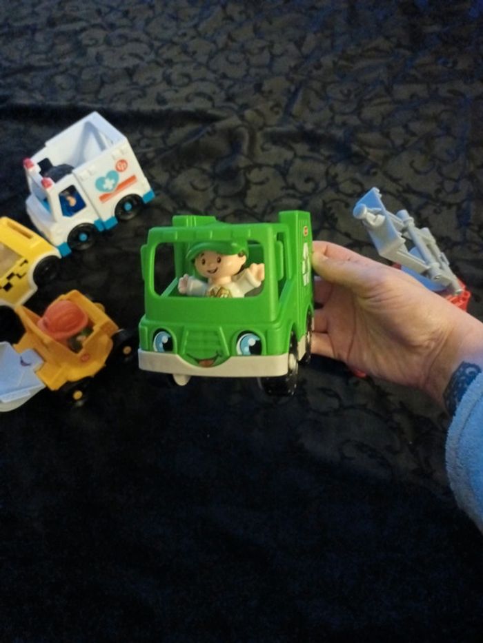 Figurines little people fisher price assistants de la ville - photo numéro 4