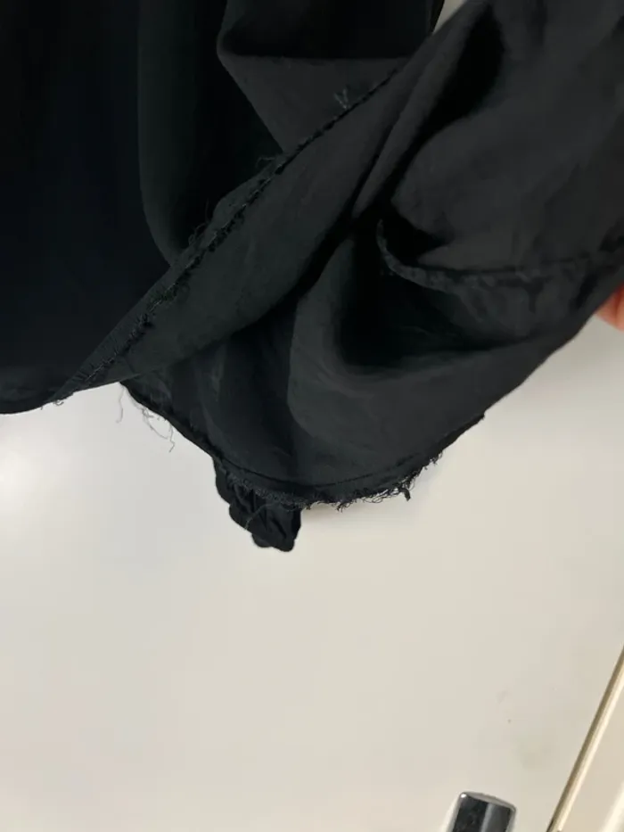 Blouse Noire Épaules Dénudées - photo numéro 6