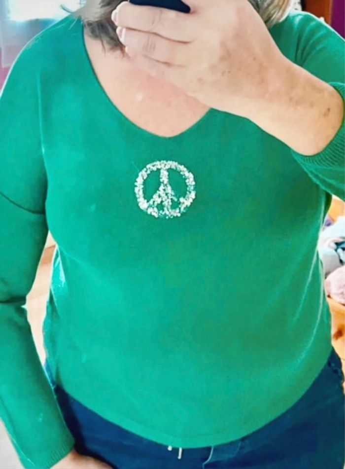 pull avec motif argenté - photo numéro 5