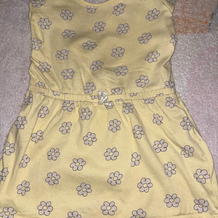 Robe jaune