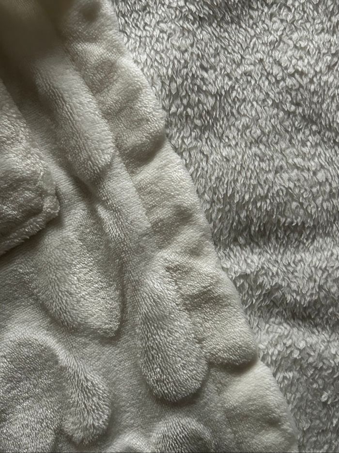 Robe de chambre a capuche enfant fille - photo numéro 5