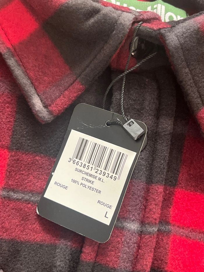 Sur chemise Ducatillon taille L a carreau neuve - photo numéro 4