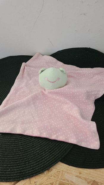 doudou plat grenouille