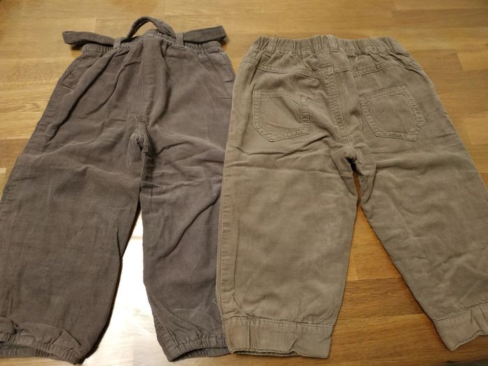 Pantalon fille velours 18 mois - photo numéro 2