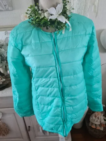Doudoune fine vert menthe Tissaia Taille 46 (42/44) Neuve