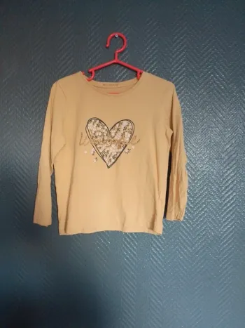 Tee shirt