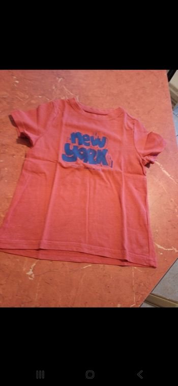 T.shirt garçon taille 5 ans