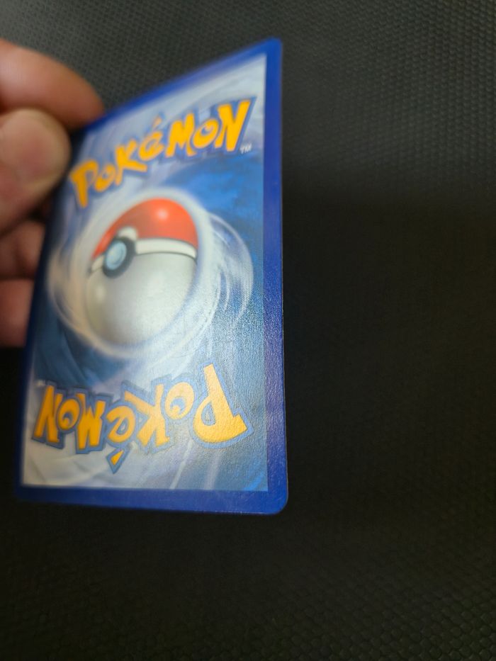 Pikachu v tg15/tg30 fr avec défaut - photo numéro 5