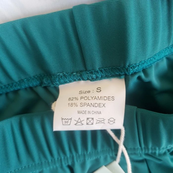 Magnifique Burkini NadamuSun taille S Neuf - photo numéro 3