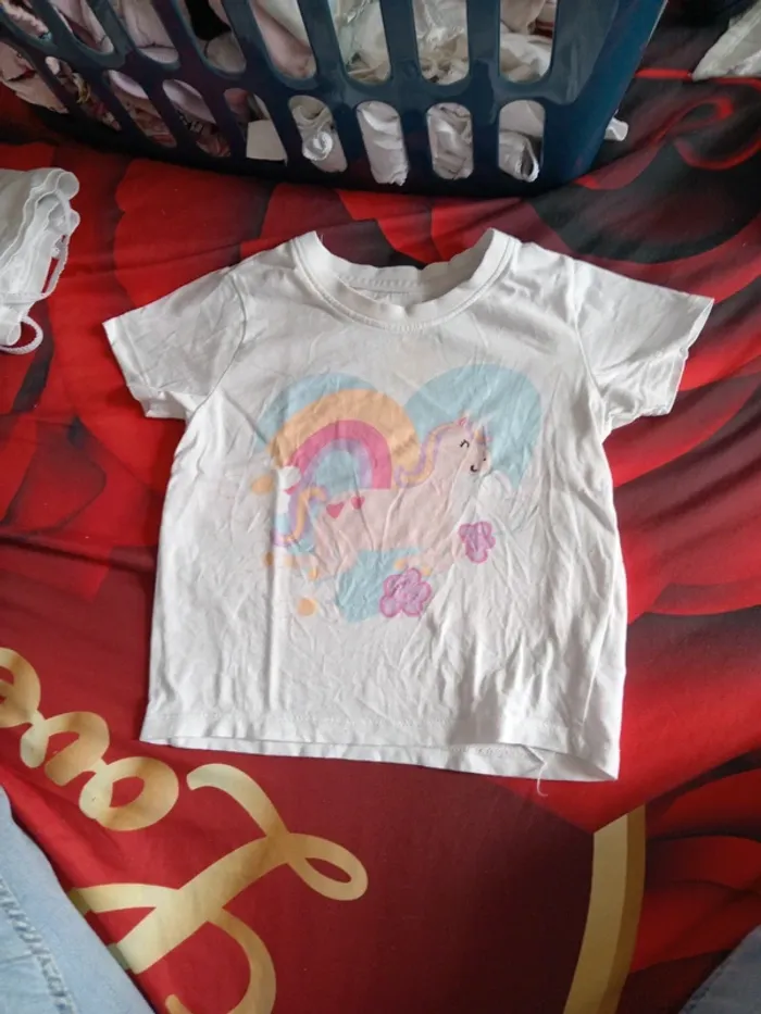 T shirt 18-24 mois
