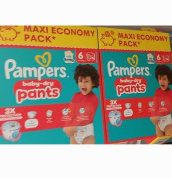 Deux cartons couches T6 pants 