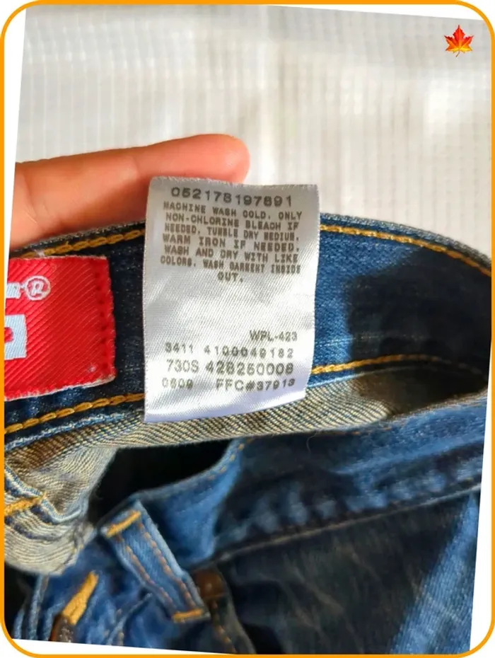 Très beau jeans Levi's enfant - photo numéro 6