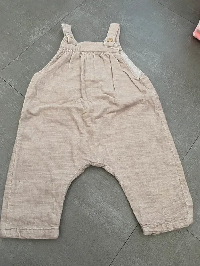 Salopette beige Zara