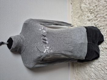 Pull Guess gris - Taille S - Neuf