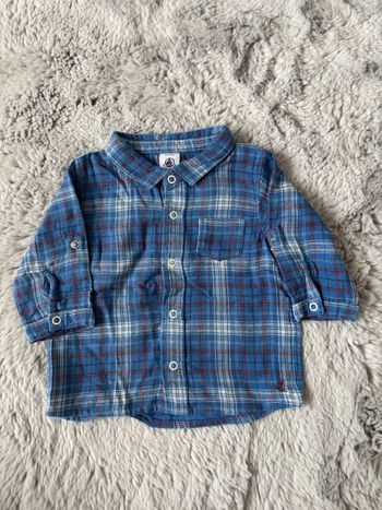 Chemise à carreaux bleu Petit Bateau taille 6 mois 67 cm très bon état