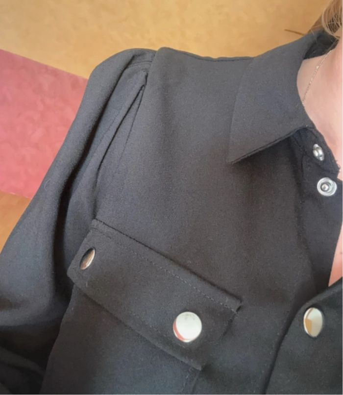 Chemise noir - photo numéro 4