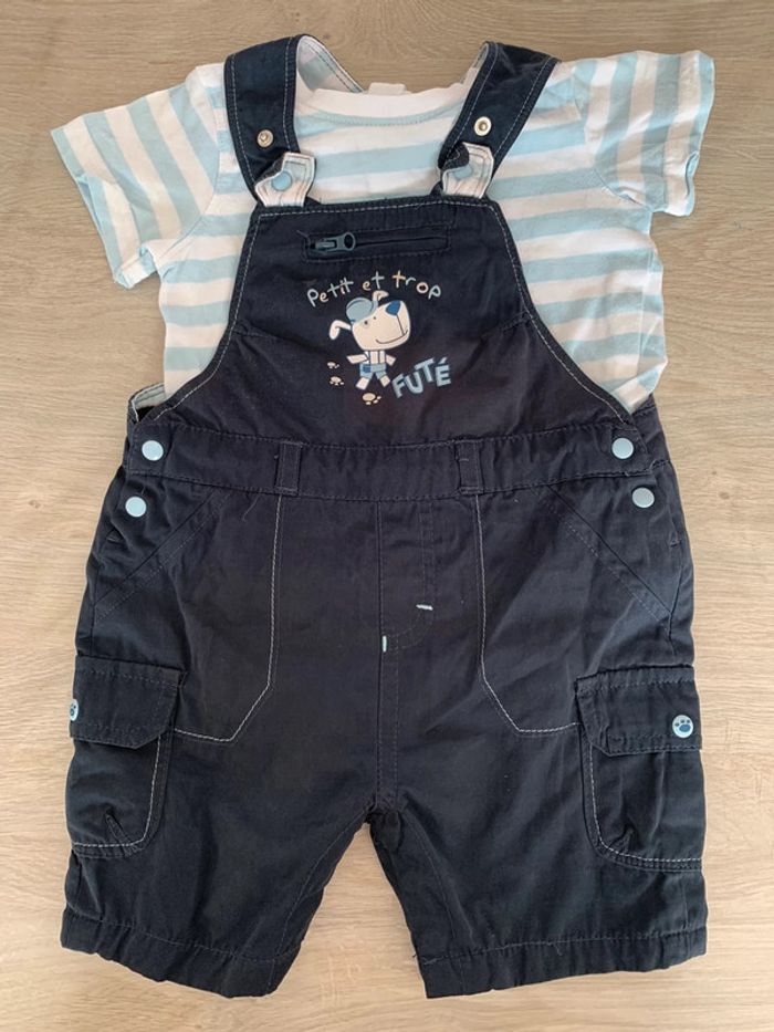 ensemble salopette courte et t-shirt