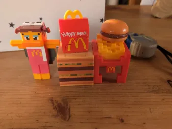 Lot jouets MacDo