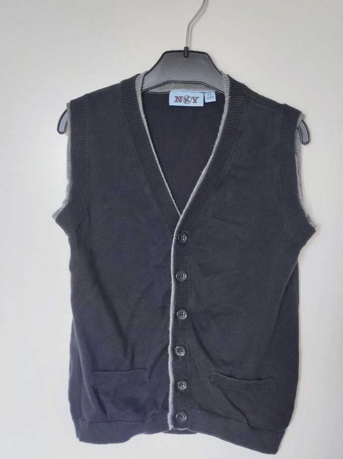 Gilet sans manche bouton gris foncé